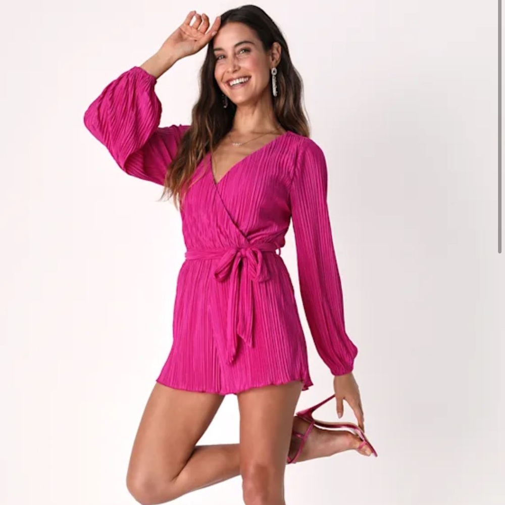 NWT Lulus Plissed to Be Here Magenta Plisse Balloon Sleeve
Romper